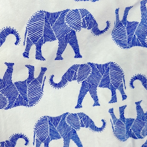 Sonoma Lifestyle Elephant Print Tank Size S - Picture 3 of 5